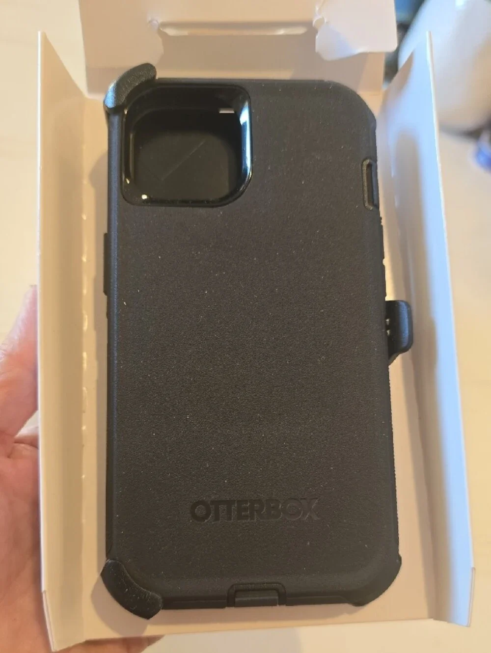 OtterBox Defender Series Case for iPhone 13 in Black